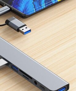 Adaptateur carte sd, hUB USB + Type C 8 en 2 avec adaptateur jack audio, vue de face