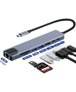 Adaptateur carte SD dans un hub USB-C 8 en 1, sortie 4K, vue de trois quarts