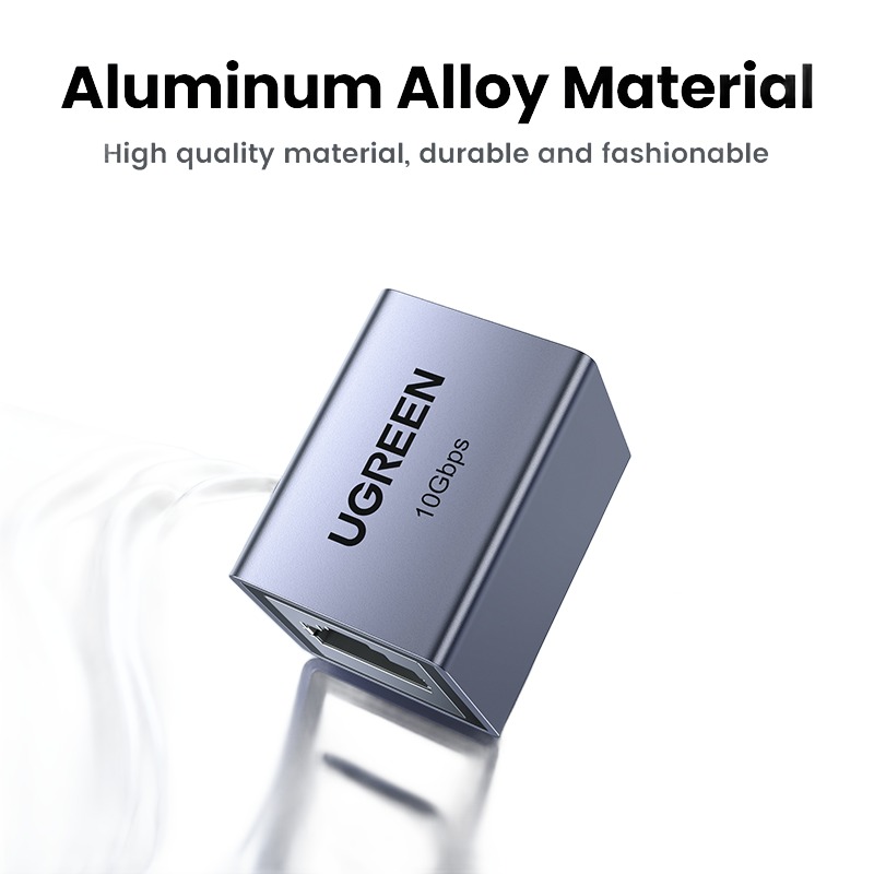 Adaptateur ethernet USB : coupleur RJ45 annoncé à 10 Gbps Adaptateur ethernet USB : coupleur RJ45 annoncé à 10 Gbps, vue de trois quarts