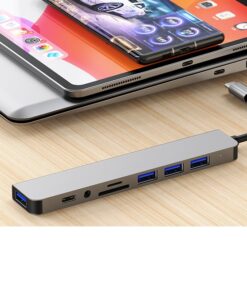 Adaptateur Hub USB 3.0 Type-C Multiport avec Lecteur Carte SD, vue de trois quarts