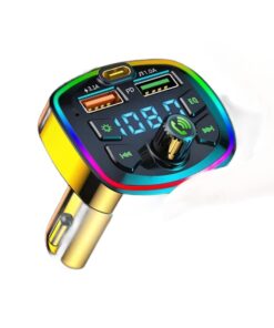 Adaptateur jack USB en voiture : émetteur FM et micro, vue de trois quarts