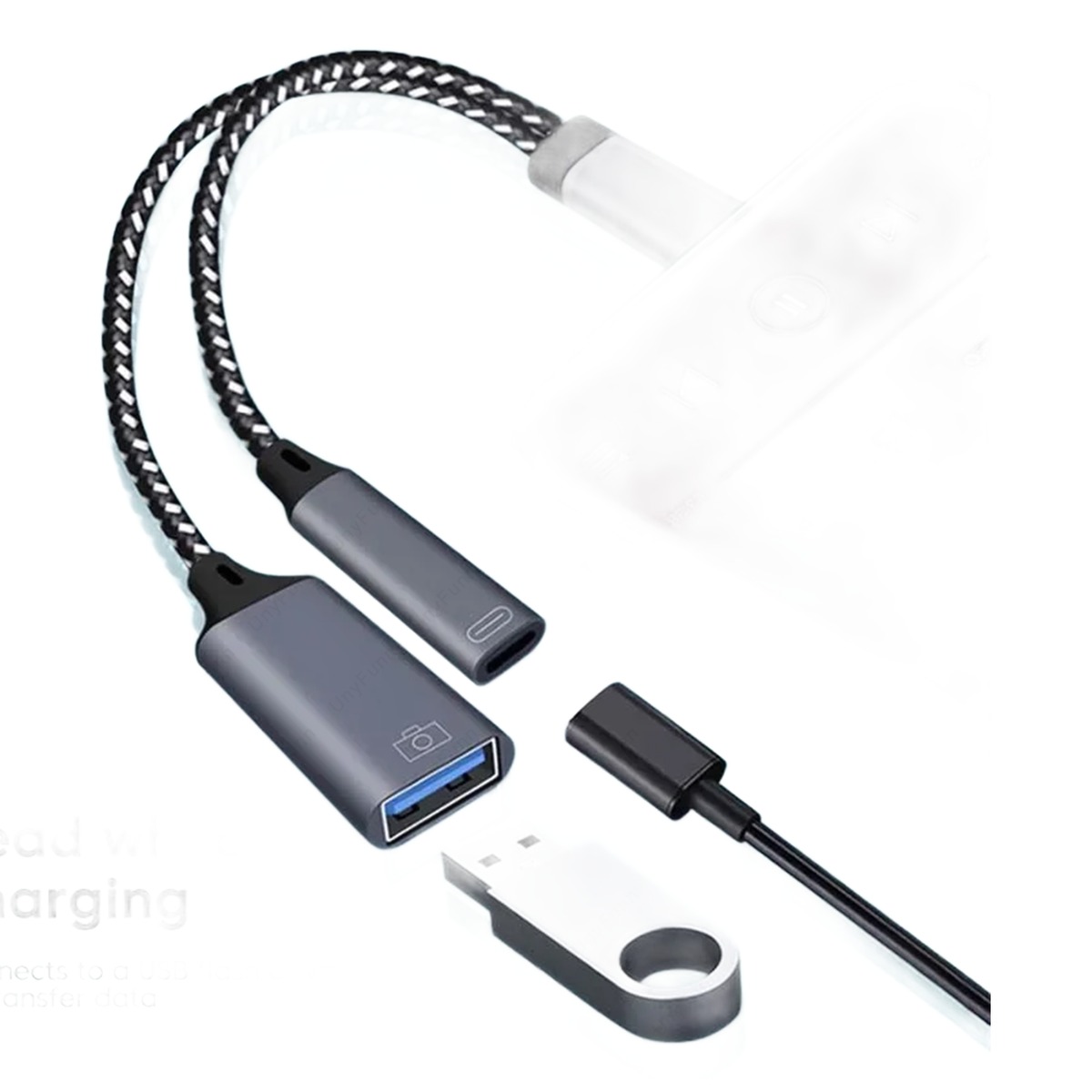 Adaptateur USB-C deux en un, charge et lecture Adaptateur USB-C deux en un, charge et lecture, vue de trois quarts