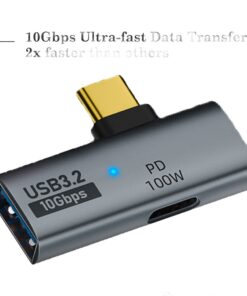 Adaptateur USB-C OTG deux en un avec charge 100 W, vue de trois quarts