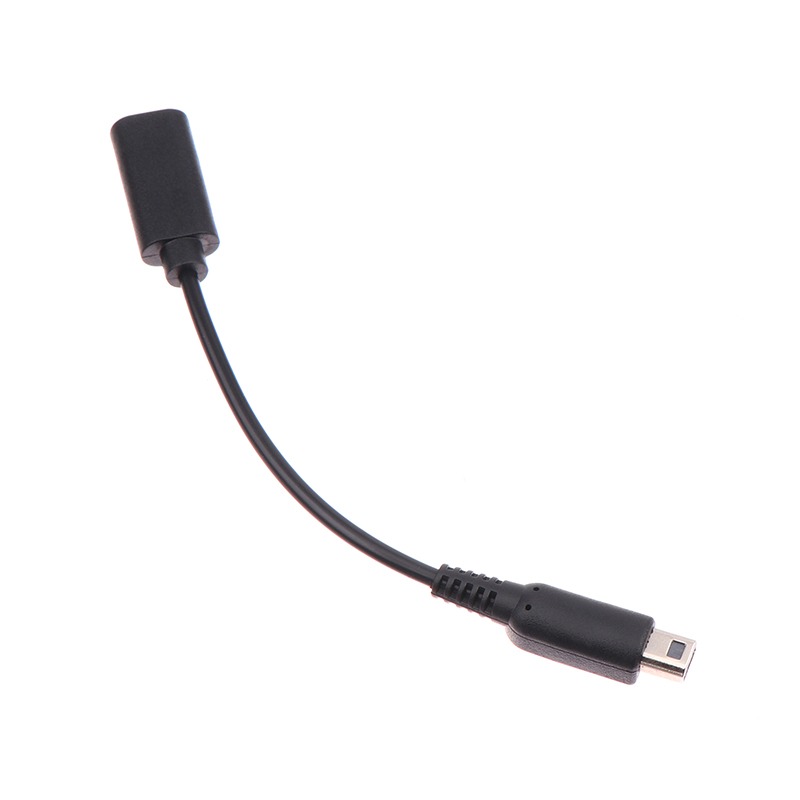 Adaptateur USB-C vers console portable ancienne Adaptateur USB-C vers console portable ancienne, vue de trois quarts