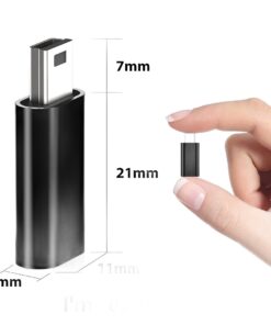 Adaptateur USB USB C femelle vers mini USB mâle, format court, vue de trois quarts