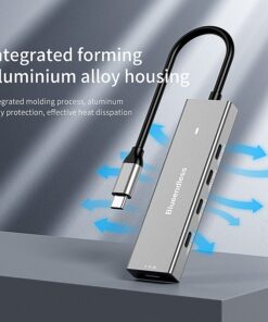 Adaptateur USB USB c, hub 4 ports USB 3.2 à 10 Gbit/s, vue de trois quarts