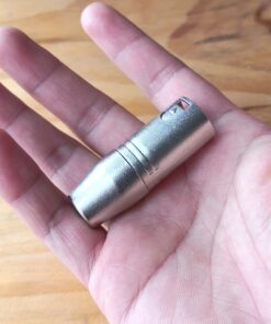 Adaptateur XLR jack 3,5 mm femelle vers XLR mâle trois broches, vue de face