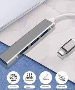 Hub USB C quatre ports, prise type C ou USB A au choix, vue de face
