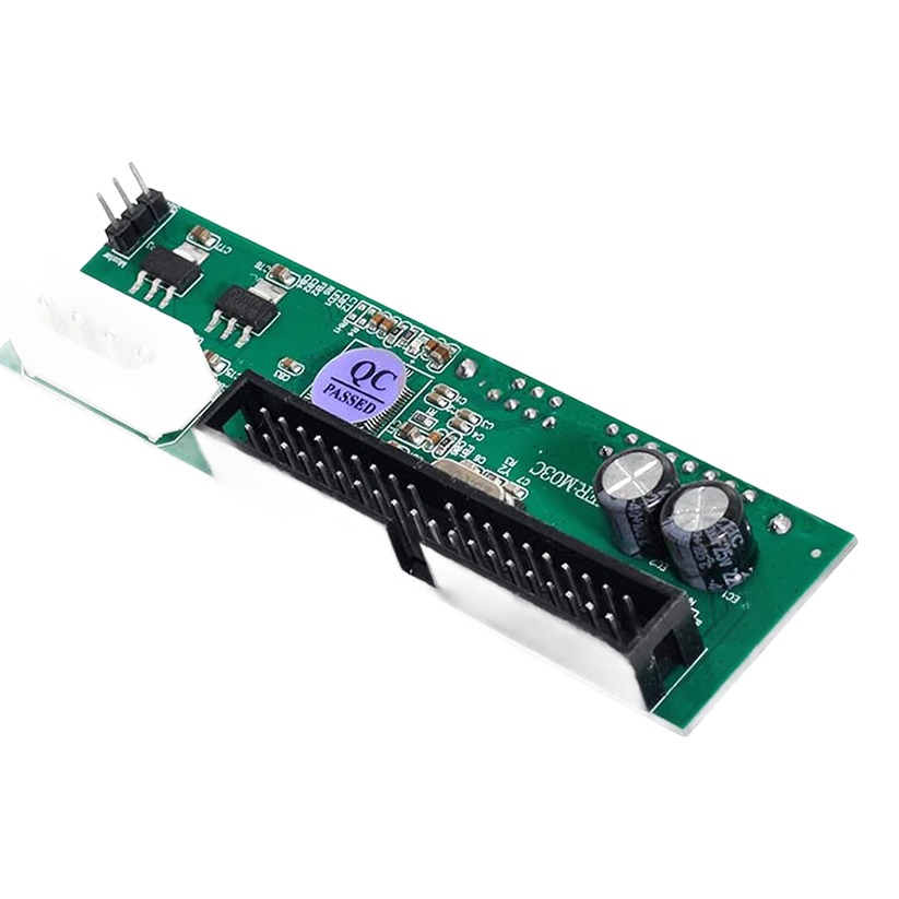 Adaptateur IDE SATA pour un disque SATA sur une carte IDE Adaptateur IDE SATA pour un disque SATA sur une carte IDE, vue principale