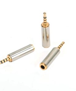 Adaptateur jack 2,5 vers 3,5 mm stéréo doré, ou sens inverse, vue de face