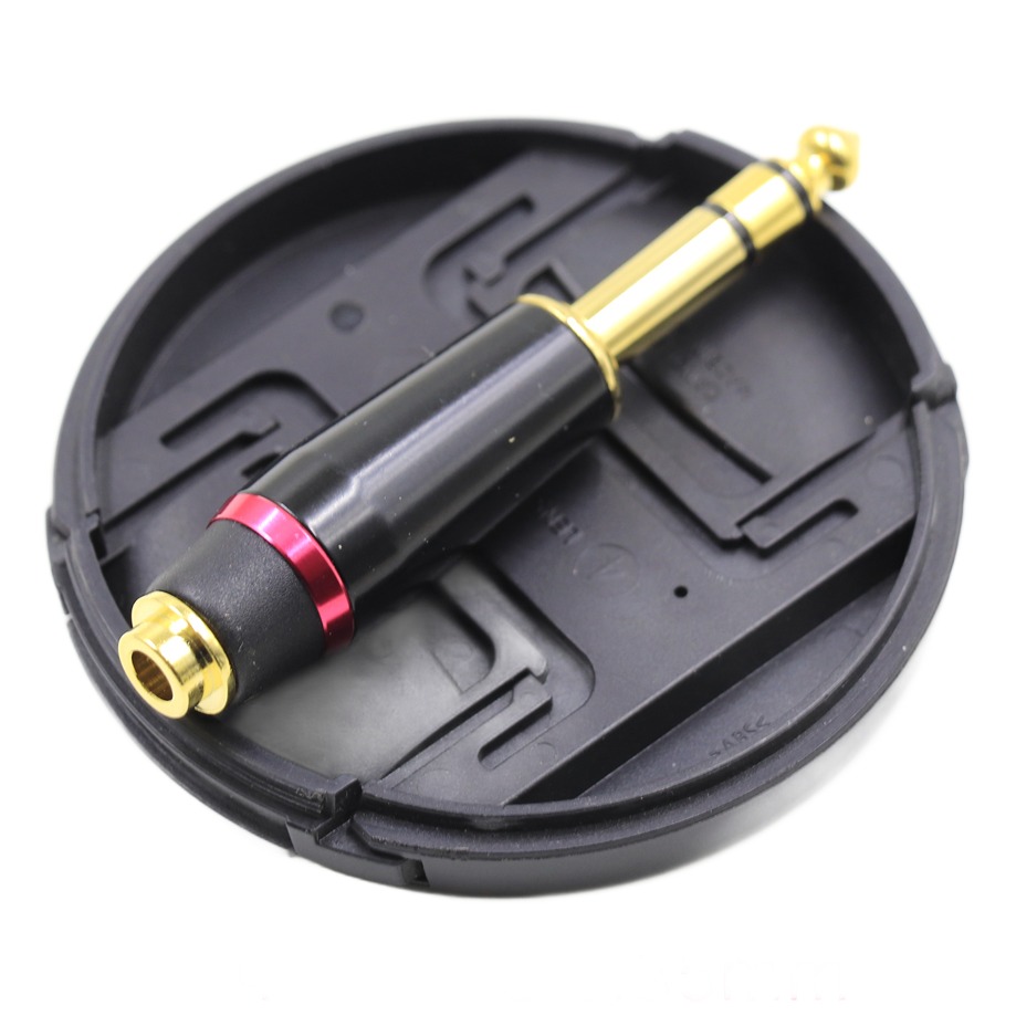 Adaptateur jack 6.35 mâle pour casque à fiche 3,5, 4,4 ou 2,5 mm Adaptateur jack 6.35 mâle pour casque à fiche 3,5, 4,4 ou 2,5 mm, vue de face
