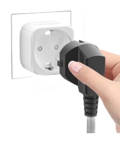 Adaptateur prise Inde type D pour fiche Schuko, lot de deux, vue de trois quarts